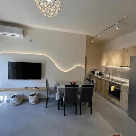 Salty Flat At Gjiri Lalzit Tatil Evi Fushe-Drac