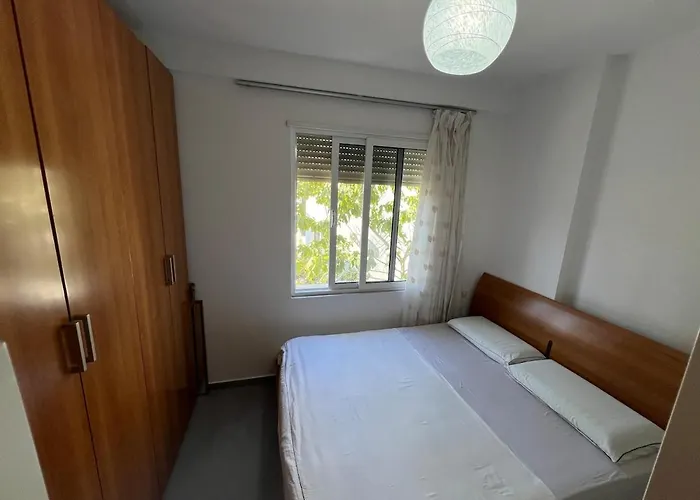 Salty Flat At Gjiri Lalzit Ferienhaus